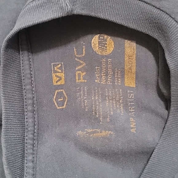 RVCA Men's Graphic Short Sleeve T-Shirt ANP Artist "DMOTE" Size Large - Picture 2 of 7